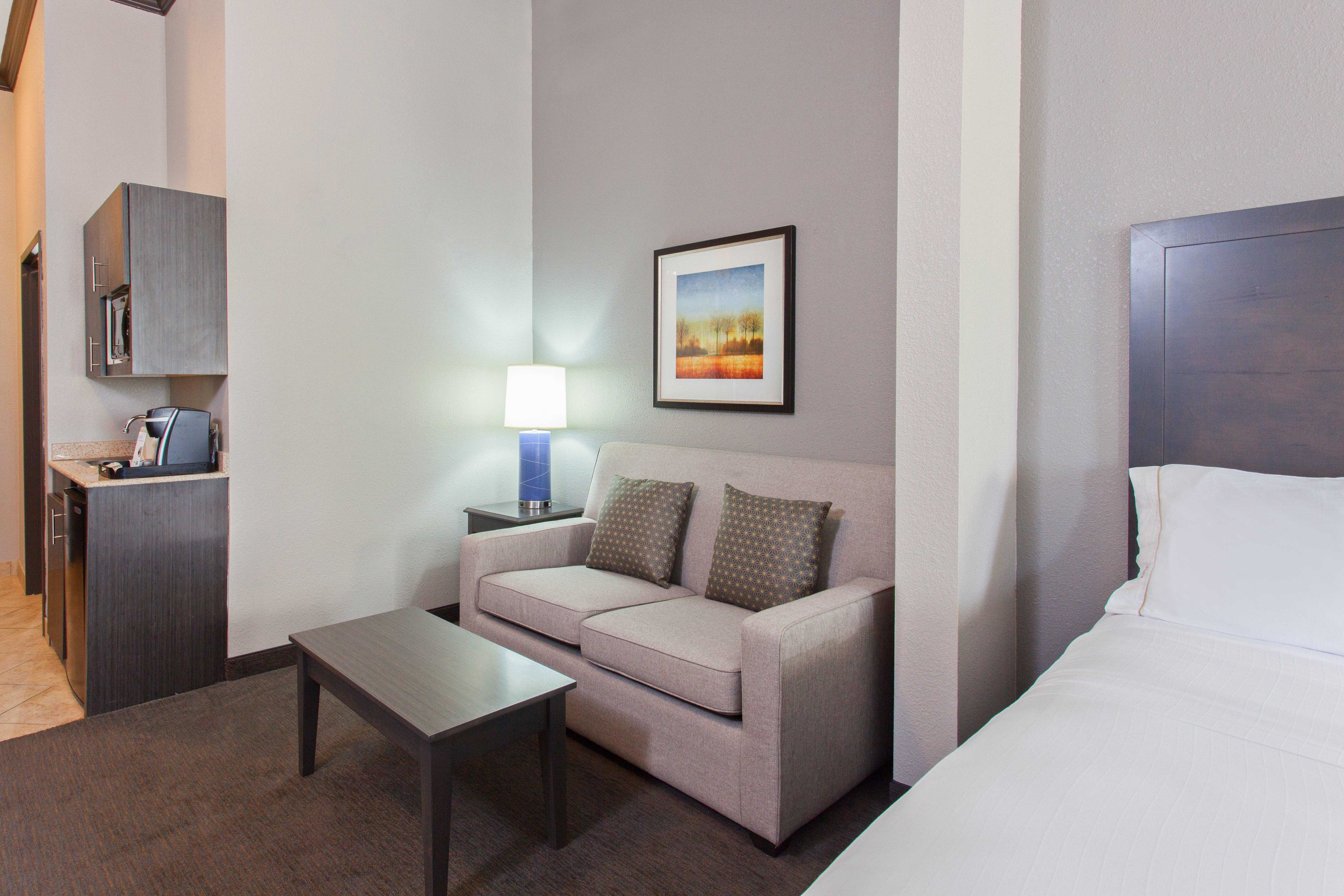 Holiday Inn Express & Suites Wharton By Ihg Buitenkant foto