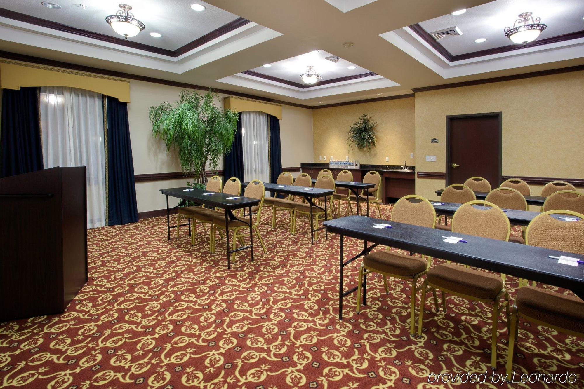 Holiday Inn Express & Suites Wharton By Ihg Faciliteiten foto