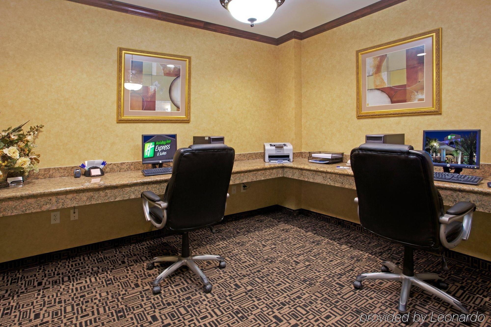 Holiday Inn Express & Suites Wharton By Ihg Faciliteiten foto